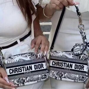 Dior GWP Black & White Embroidered Camera Bag !NOT A BOUTIQUE ITEM!